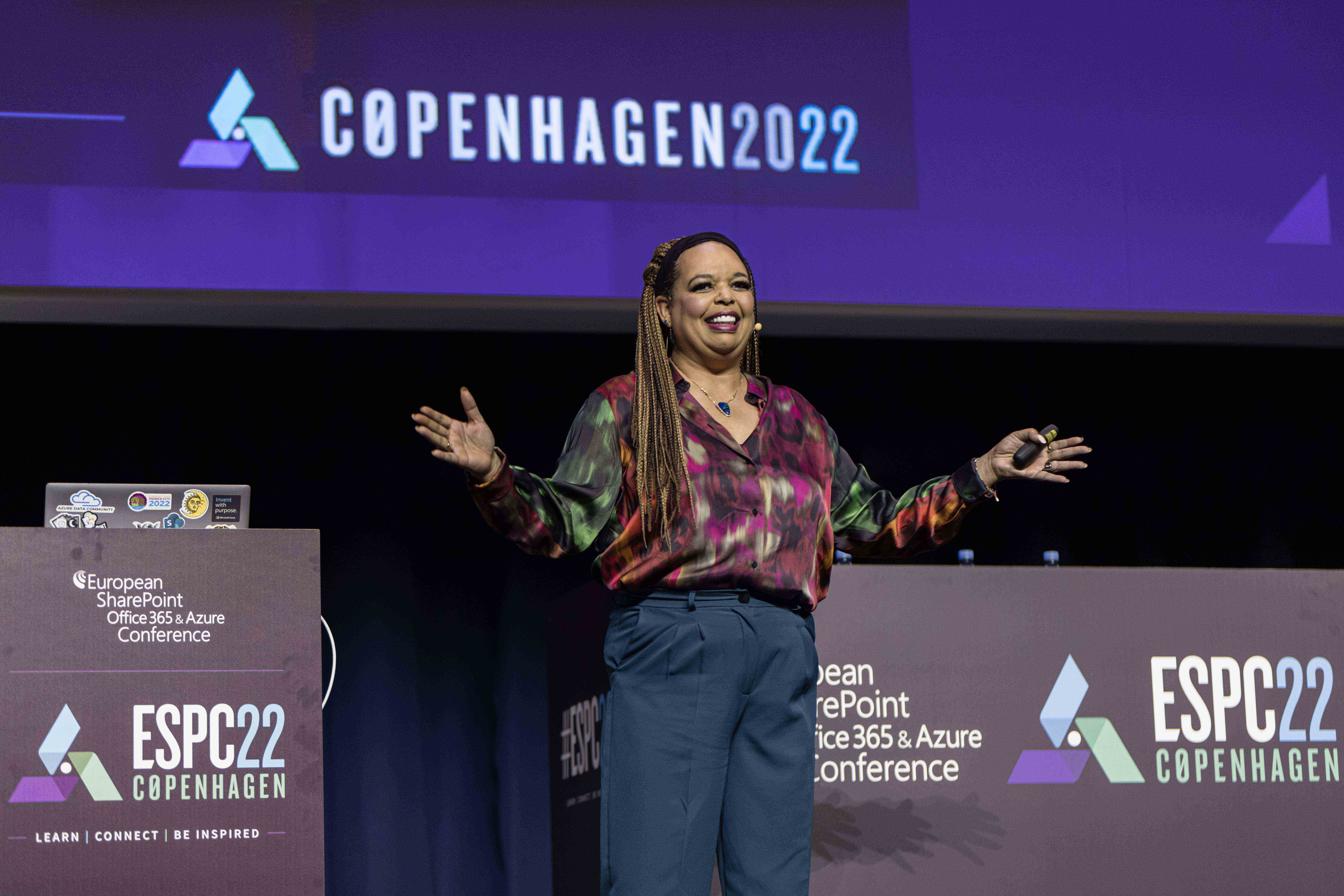 espc22 speaker on stage