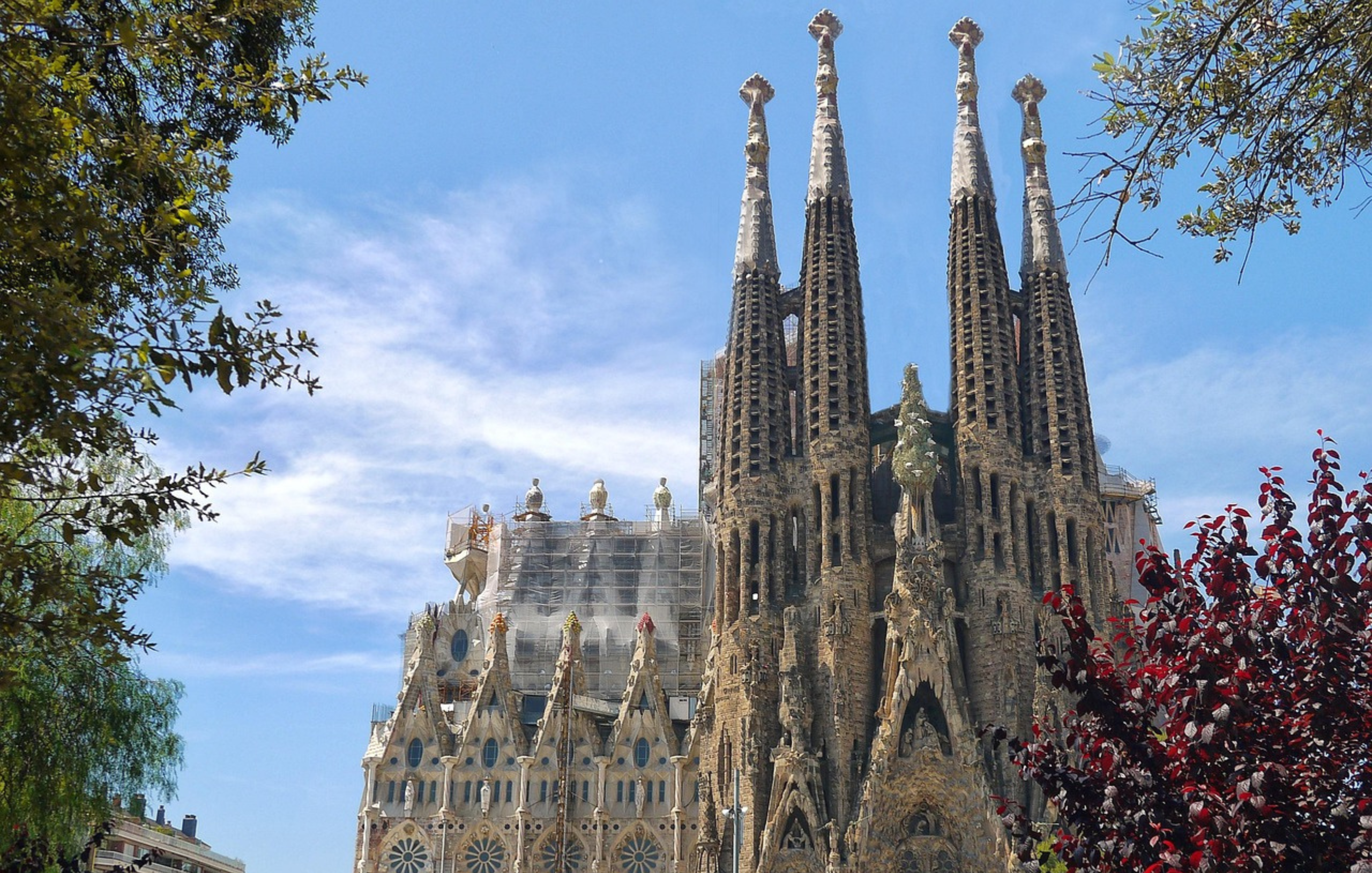 Marvel at Gaudí’s Masterpiece: Sagrada Família